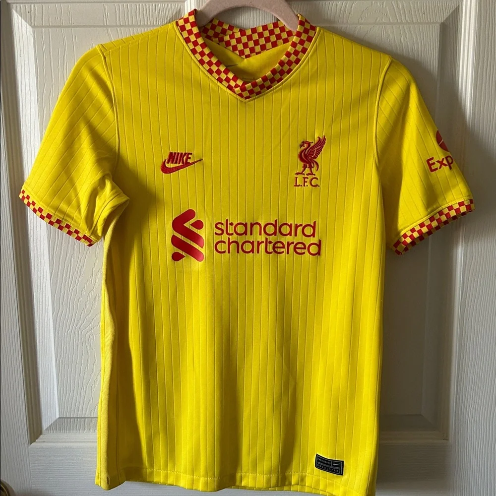 Liverpool Nike 2021/22 Third Vapor Match Stadium‎ Jersey Yellow Sz Large (boys)